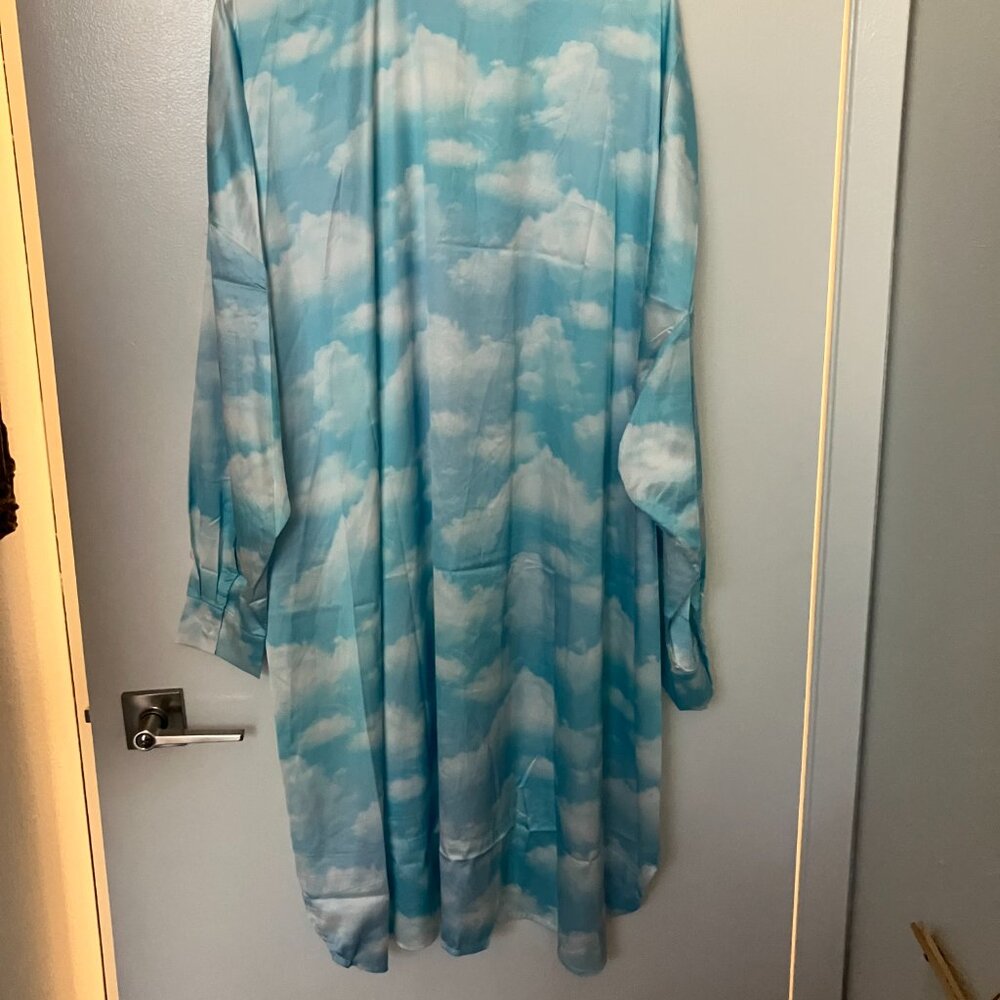 Lala Satin Playsuit TOP ONLY in Clouds Print - Picture 3 of 4